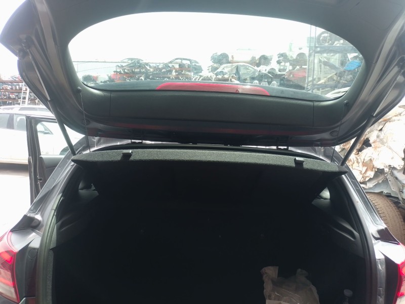 Recambio de bandeja trasera para hyundai i30 (pde, pd, pden) 1.0 t-gdi referencia OEM IAM   