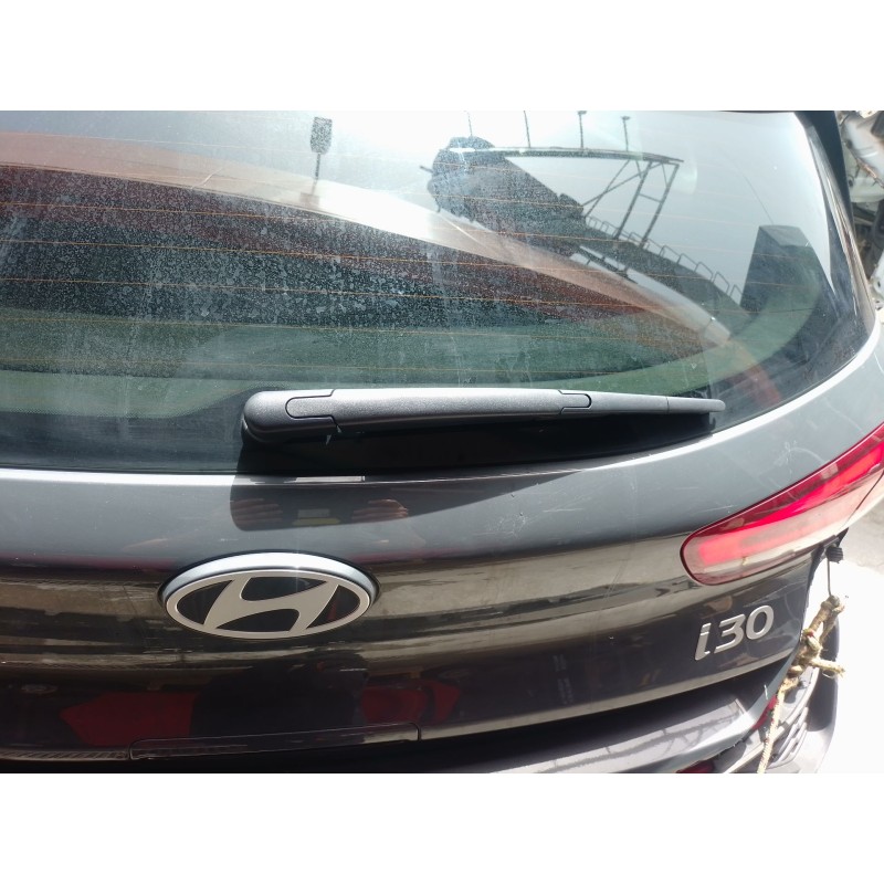 Recambio de brazo limpia trasero para hyundai i30 (pde, pd, pden) 1.0 t-gdi referencia OEM IAM   