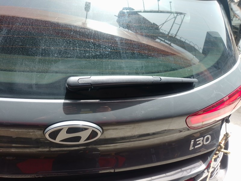 Recambio de brazo limpia trasero para hyundai i30 (pde, pd, pden) 1.0 t-gdi referencia OEM IAM   