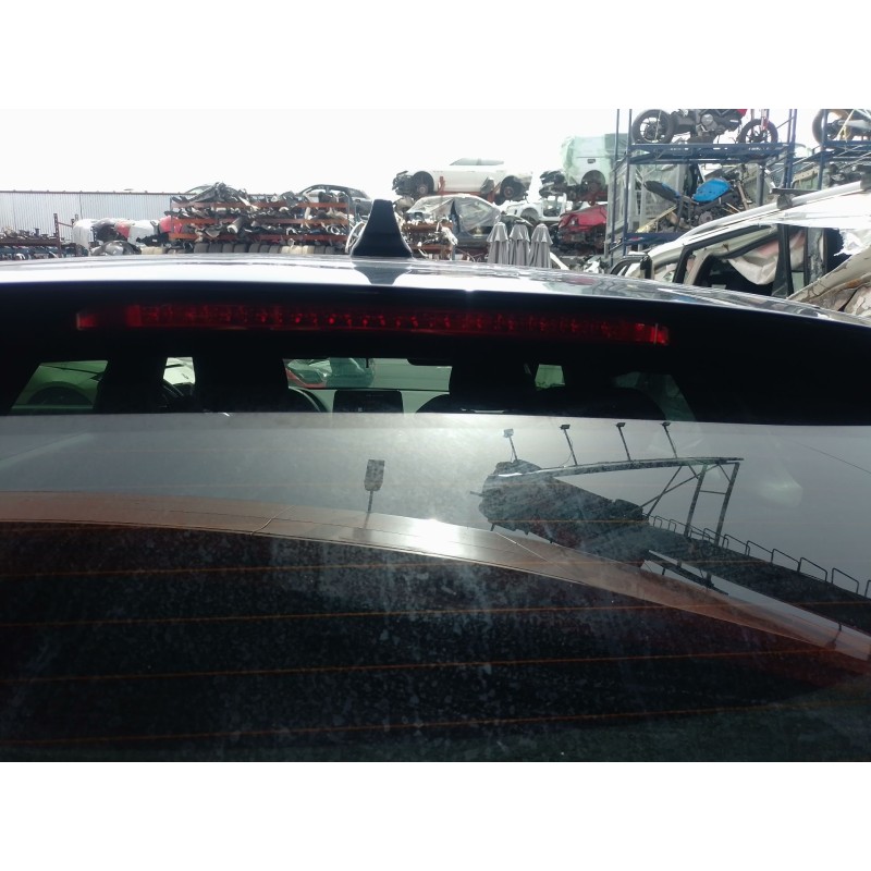 Recambio de luz central de freno para hyundai i30 (pde, pd, pden) 1.0 t-gdi referencia OEM IAM   