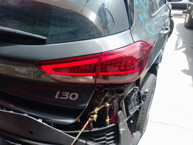 Recambio de piloto trasero derecho interior para hyundai i30 (pde, pd, pden) 1.0 t-gdi referencia OEM IAM   