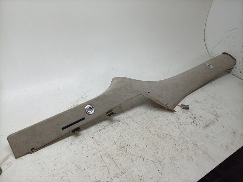 Recambio de moldura para aston martin rapide 5.9 v12 cat referencia OEM IAM  AD4368291AD 