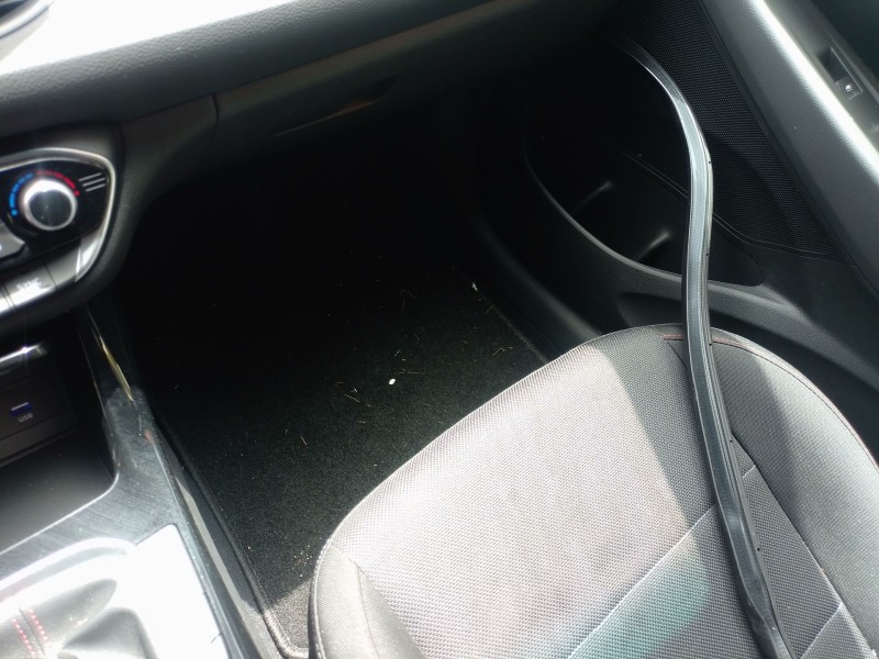 Recambio de juego alfombrillas para hyundai i30 (pde, pd, pden) 1.0 t-gdi referencia OEM IAM   
