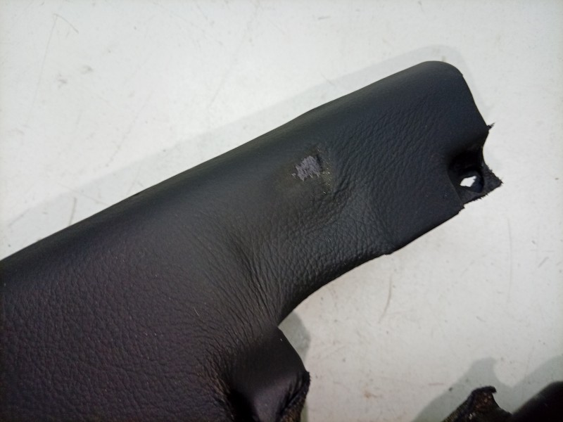 Recambio de moldura para aston martin rapide 5.9 v12 cat referencia OEM IAM  AD4350206AEW 