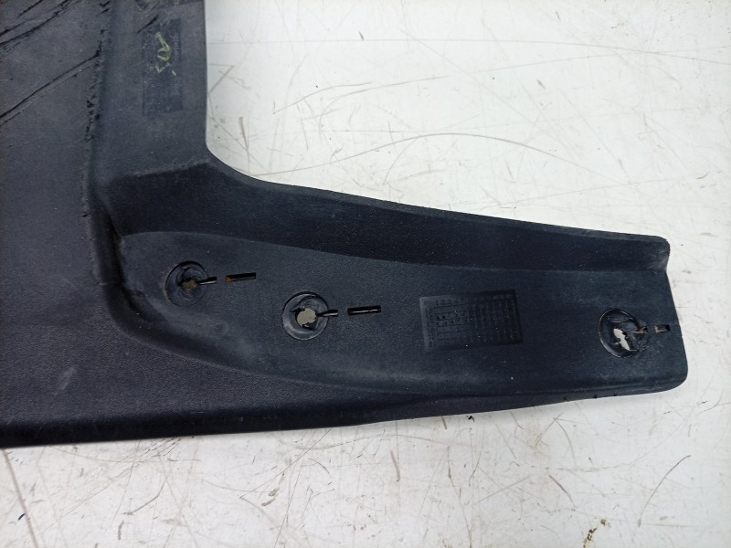 Recambio de moldura para toyota hilux (gun1) doble cabina dlx 4x4 referencia OEM IAM  756250K330 