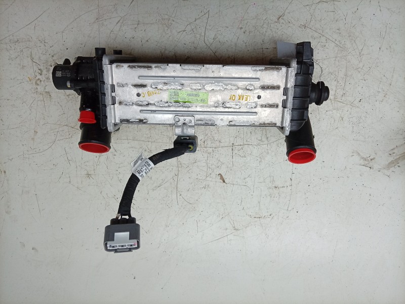 Recambio de intercooler para kia stonic (yb) 1.0 t-gdi eco-dynamics+ referencia OEM IAM  2827007300 
