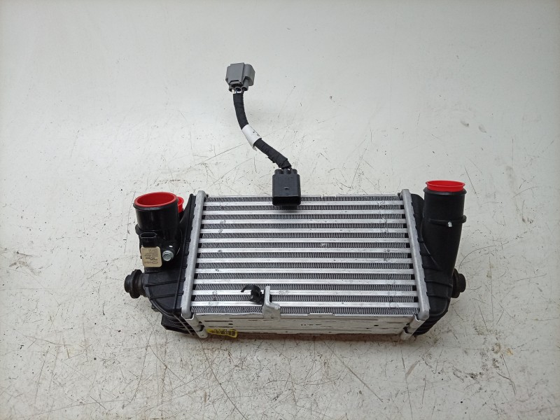 Recambio de intercooler para kia stonic (yb) 1.0 t-gdi eco-dynamics+ referencia OEM IAM  2827007300 