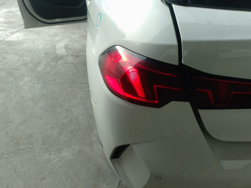 Recambio de piloto trasero izquierdo para bmw 1 118 d f70 referencia OEM IAM   