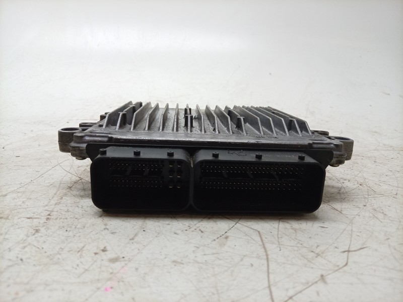 Recambio de centralita motor uce para mercedes-benz glc coupe (c253) 250 d 4-matic (253.309) referencia OEM IAM 0281030556 A6519