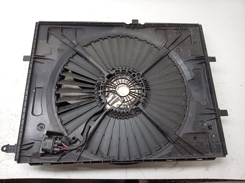 Recambio de electroventilador para mercedes-benz glc coupe (c253) 250 d 4-matic (253.309) referencia OEM IAM 0130707427 09990613