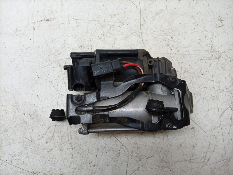 Recambio de compresor nivelacion suspension para mercedes-benz glc coupe (c253) 250 d 4-matic (253.309) referencia OEM IAM 44302