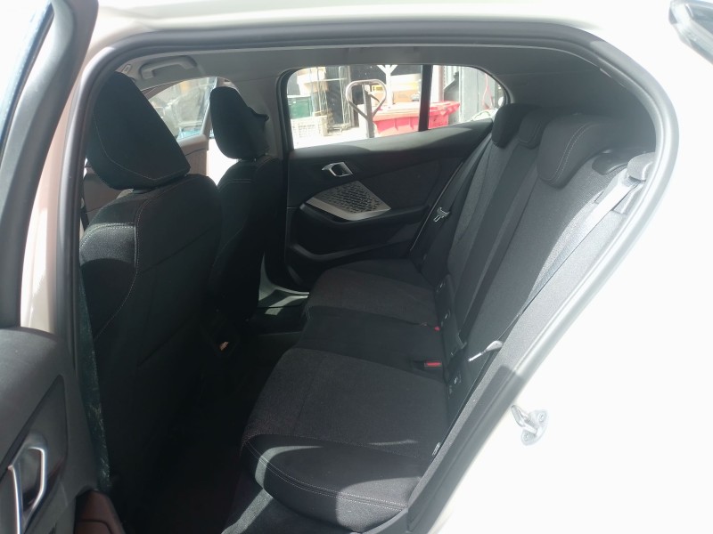 bmw 1 118 d f70 del año 2024