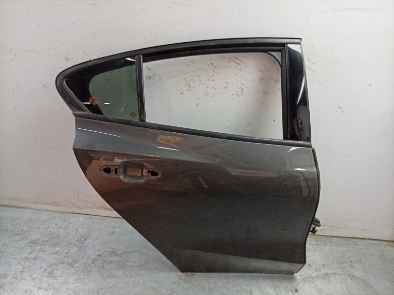 Recambio de puerta trasera derecha para ford focus iv (hn) 1.5 ecoblue referencia OEM IAM PJX7BA24630AG PJX7BA24630AG 