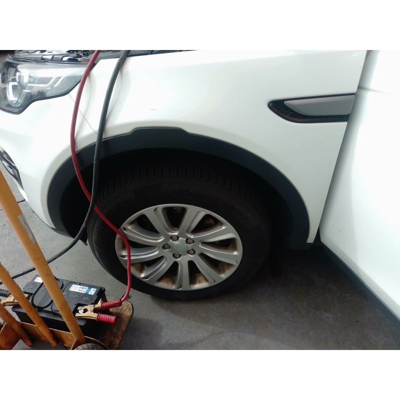 Recambio de aletin delantero izquierdo para land rover discovery sport (l550) 2.0 d 4x4 referencia OEM IAM   