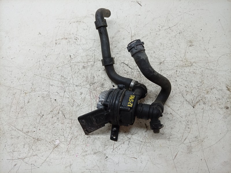 Recambio de bomba agua para mercedes-benz glc coupe (c253) 250 d 4-matic (253.309) referencia OEM IAM 039024050 A0005002686 3900