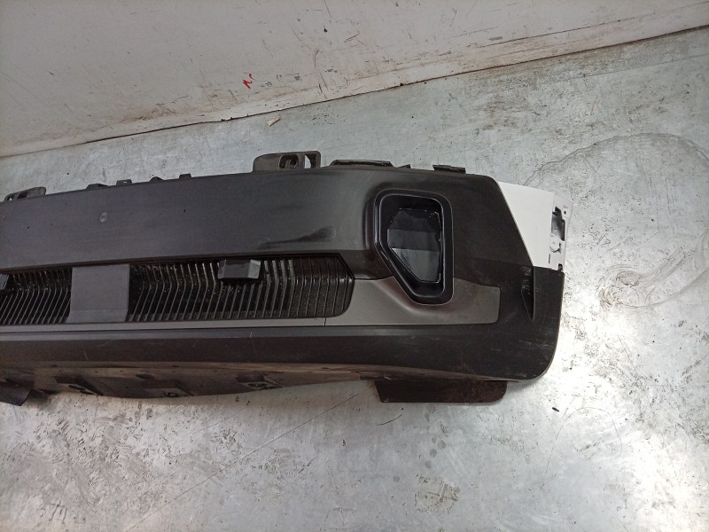 Recambio de paragolpes delantero para renault 4 e-tech 120 referencia OEM IAM  62010W737R 