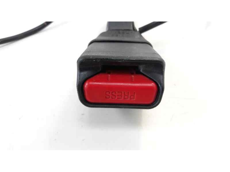 Recambio de cinturon seguridad trasero izquierdo para suzuki vitara 1.6 ddis comfort 4x4 referencia OEM IAM   