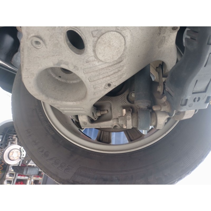 Recambio de mangueta trasera izquierda para land rover discovery sport (l550) 2.0 d 4x4 referencia OEM IAM   