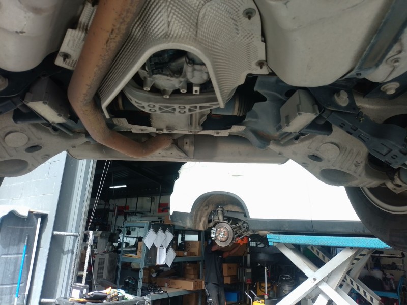 Recambio de puente trasero para land rover discovery sport (l550) 2.0 d 4x4 referencia OEM IAM   