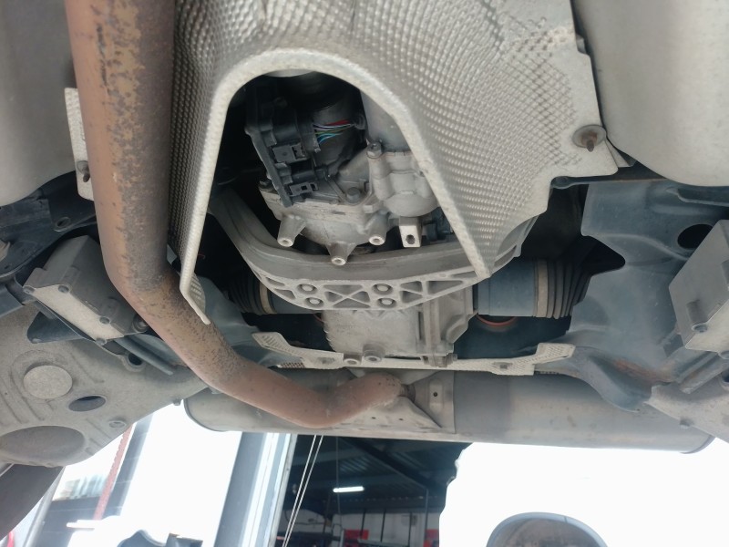 Recambio de diferencial trasero para land rover discovery sport (l550) 2.0 d 4x4 referencia OEM IAM   