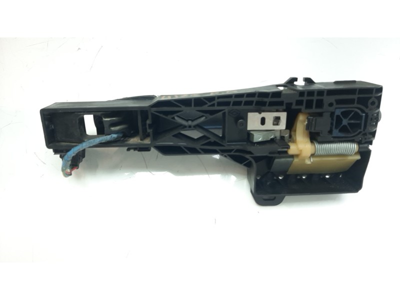 Recambio de maneta exterior delantera derecha para renault megane iv grandtour 1.2 tce energy referencia OEM IAM 806064489R 8060