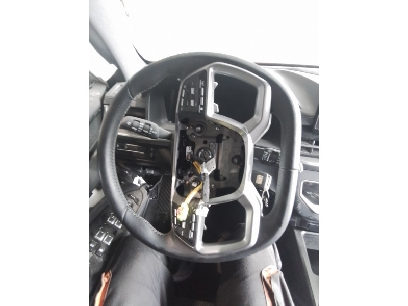 Recambio de volante para kg mobility rexton referencia OEM IAM  4601136050 