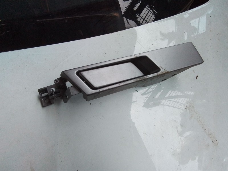 Recambio de maneta interior trasera izquierda para aston martin rapide 5.9 v12 cat referencia OEM IAM  AD4324107AC 