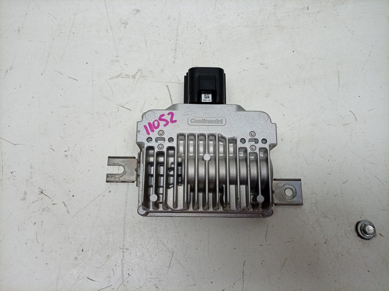 Recambio de modulo electronico para aston martin rapide 5.9 v12 cat referencia OEM IAM  7H429D372AA 
