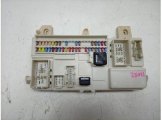 CAJA RELES / FUSIBLES 31268178 