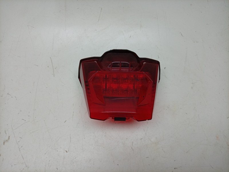 Recambio de piloto trasero central para honda nc nc 750 x (rh09) referencia OEM IAM  33701MKVD03 