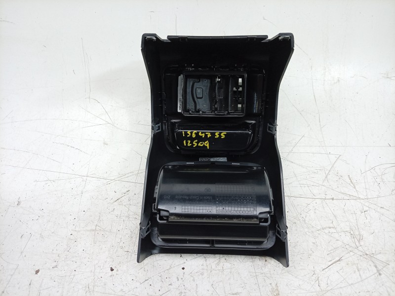 Recambio de rejilla aireadora para skoda octavia iv (nx3, nn3, pv3) 2.0 tdi referencia OEM IAM   