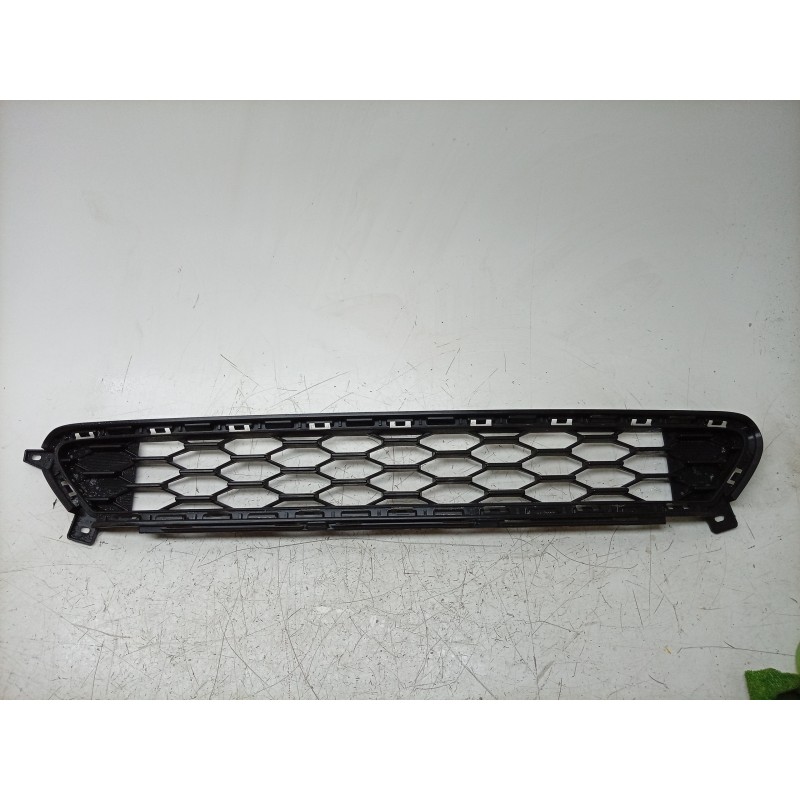 Recambio de rejilla paragolpes delantero para hyundai i30 (pde, pd, pden) 1.0 t-gdi referencia OEM IAM  86561G4EA0 