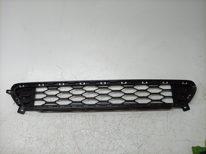 Recambio de rejilla paragolpes delantero para hyundai i30 (pde, pd, pden) 1.0 t-gdi referencia OEM IAM  86561G4EA0 