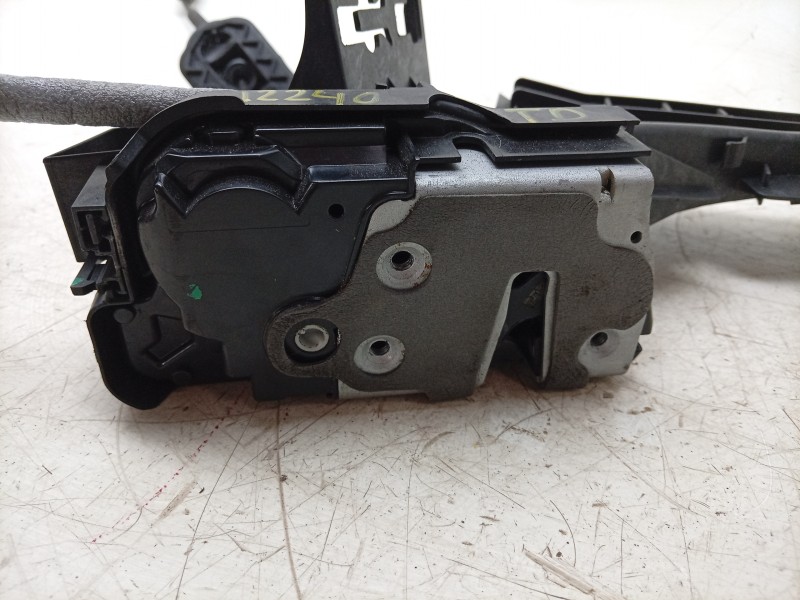 Recambio de cerradura puerta trasera derecha para ford focus iv (hn) 1.5 ecoblue referencia OEM IAM  JX7AA26412AD 
