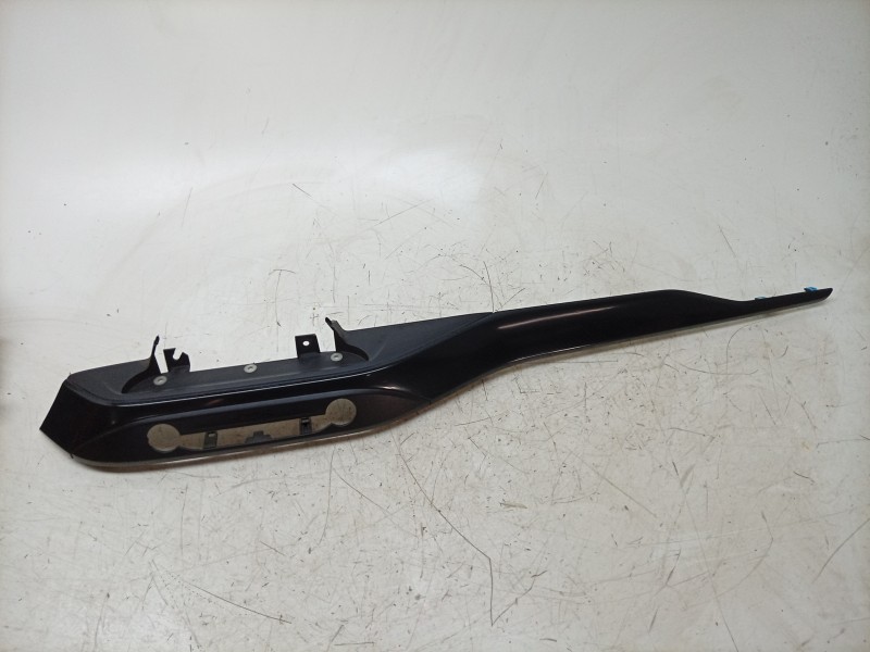 Recambio de moldura para ford focus iv (hn) 1.5 ecoblue referencia OEM IAM  JX7BA04587 