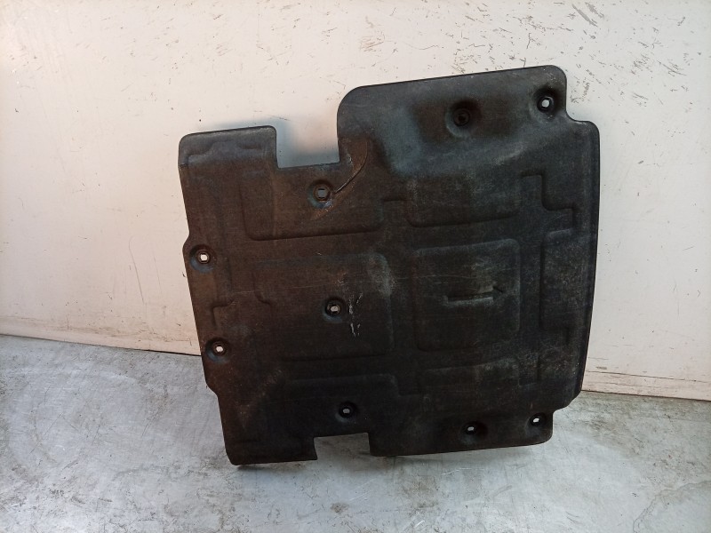 Recambio de cubrecarter para kg mobility rexton referencia OEM IAM 2941036500 Y4502941086600 