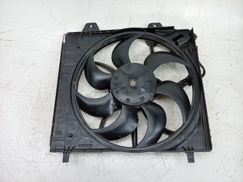 Recambio de electroventilador para citroën c4 x 1.2 hybrid 136 136 ch gasolina/eléctrico (2024) referencia OEM IAM  9824730380 E