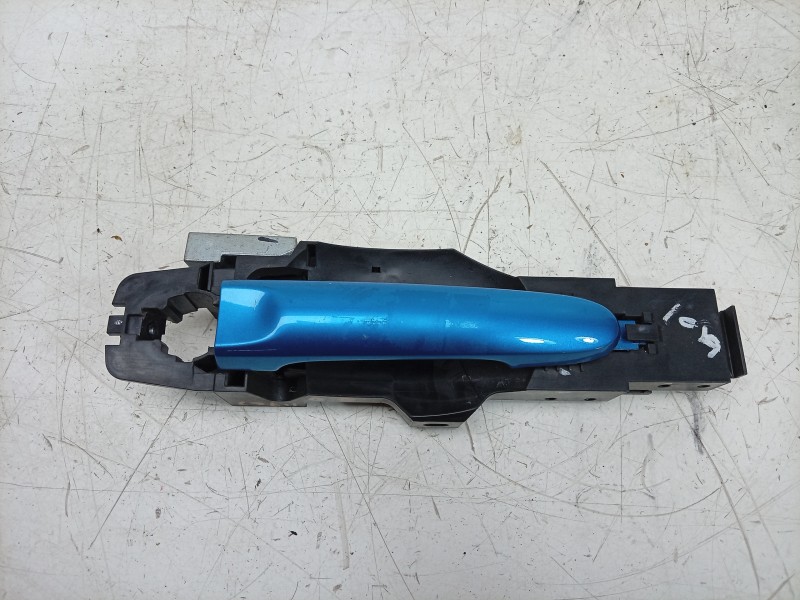 Recambio de maneta exterior delantera derecha para nissan juke (f15) ultimate edition referencia OEM IAM 806401HB0A 806401HB0A 
