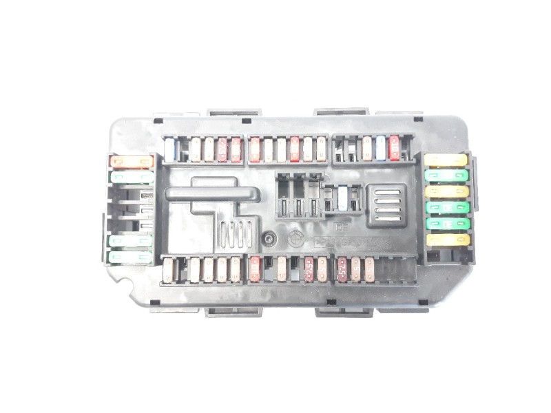 Recambio de caja reles / fusibles para bmw serie 3 lim. (f30) 318d advantage referencia OEM IAM 938906801 6114V7 
