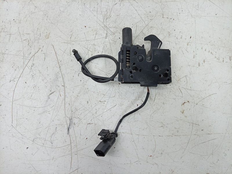 Recambio de cerradura capo para seat arona (kj7, kjp) 1.0 tsi referencia OEM IAM  6F0823509 