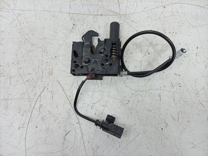 Recambio de cerradura capo para seat arona (kj7, kjp) 1.0 tsi referencia OEM IAM  6F0823509 DLF710D37HQ