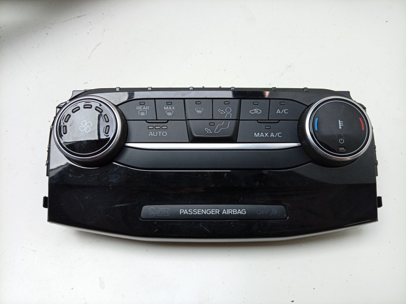 Recambio de mando climatizador para ford puma (j2k, cf7) 1.0 ecoboost mhev referencia OEM IAM  MN1T18C612AD 