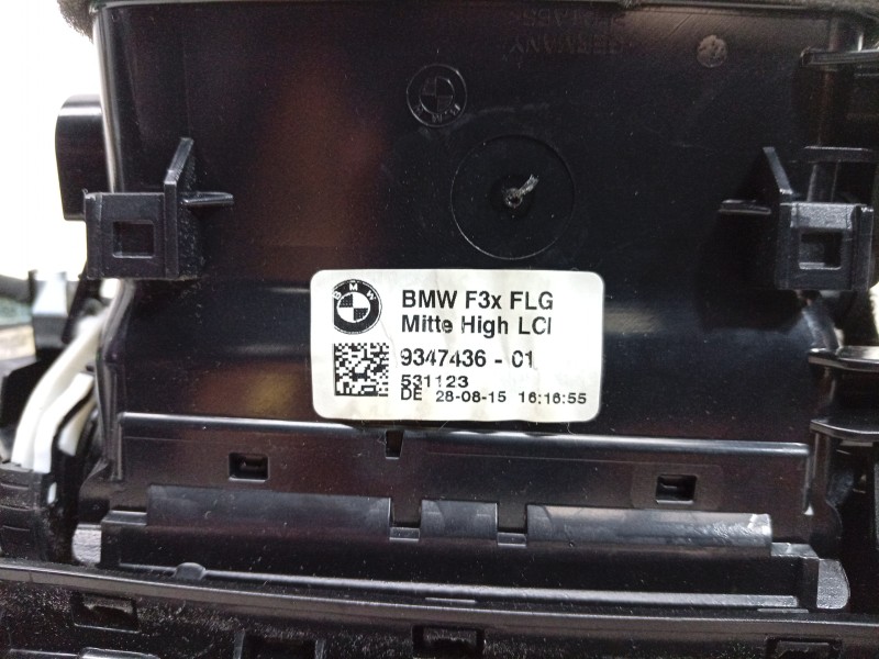 Recambio de aireador central para bmw 3 (f30, f80) 340 i xdrive referencia OEM IAM 5311239347436 934743601 
