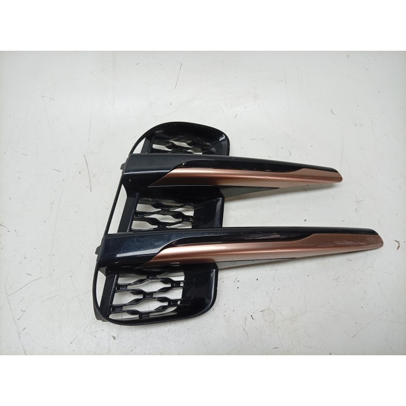 Recambio de rejilla paragolpes derecha para land rover range rover evoque (l551) 2.0 d165 referencia OEM IAM  LR114728 