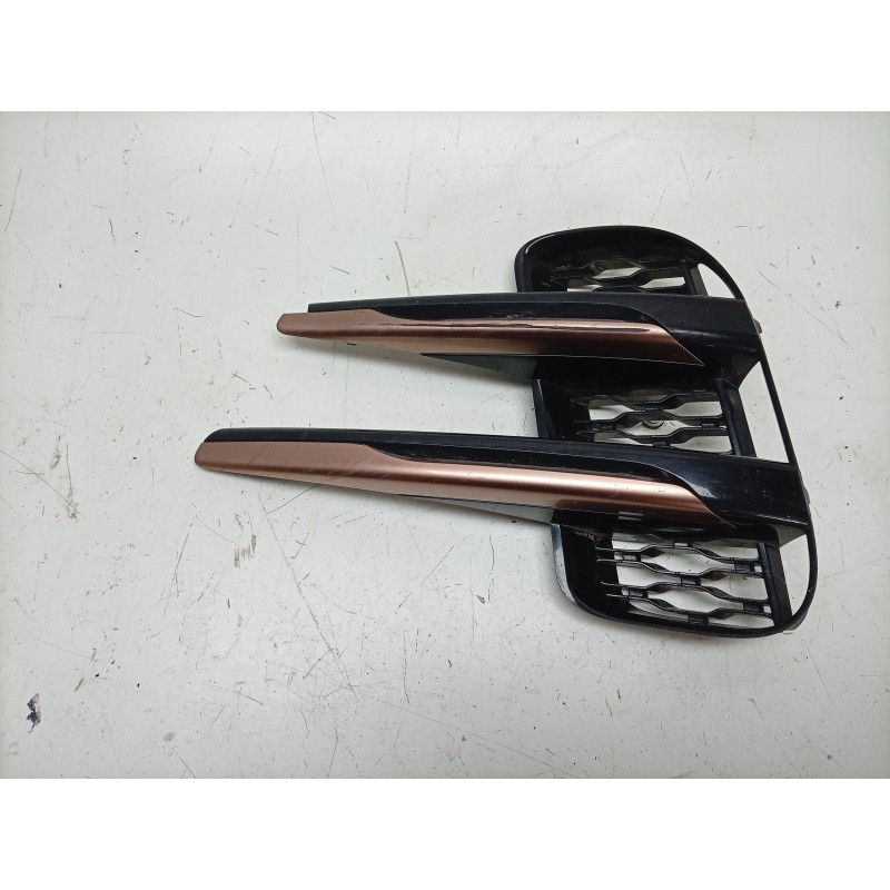 Recambio de rejilla paragolpes izquierda para land rover range rover evoque (l551) 2.0 d165 referencia OEM IAM  LR114729 