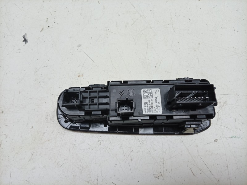 Recambio de mando elevalunas delantero izquierdo para peugeot 308 ii (lb_, lp_, lw_, lh_, l3_) 1.5 bluehdi 130 referencia OEM IA