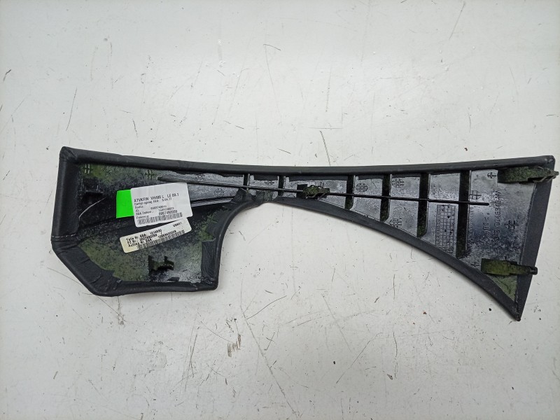 Recambio de moldura para aston martin rapide 5.9 v12 cat referencia OEM IAM   