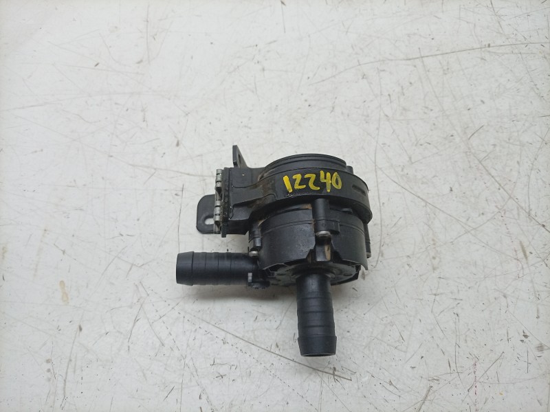 Recambio de bomba agua para ford focus iv (hn) 1.5 ecoblue referencia OEM IAM  JX618B552AA 