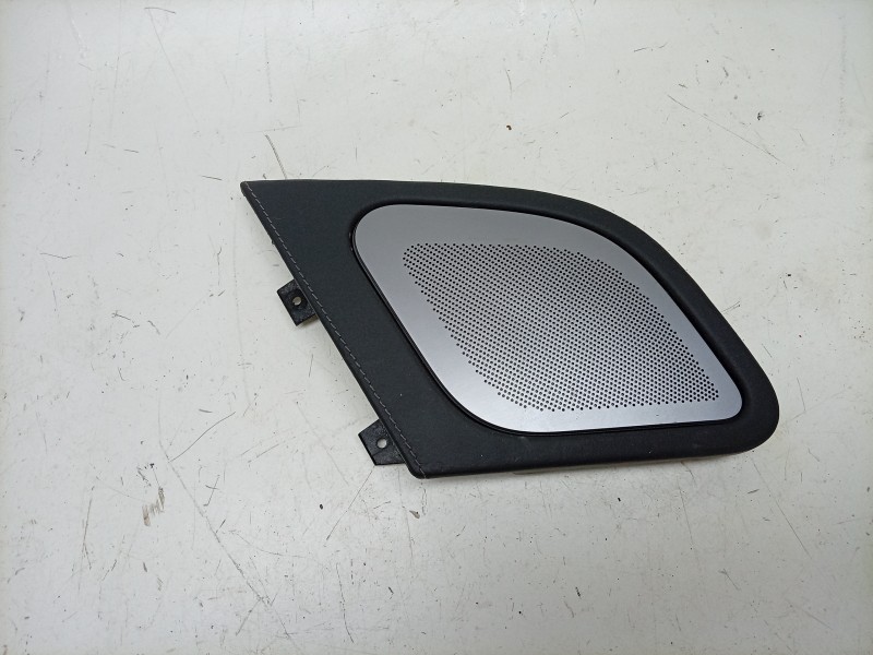 Recambio de moldura para aston martin rapide 5.9 v12 cat referencia OEM IAM  AD4324178AA 