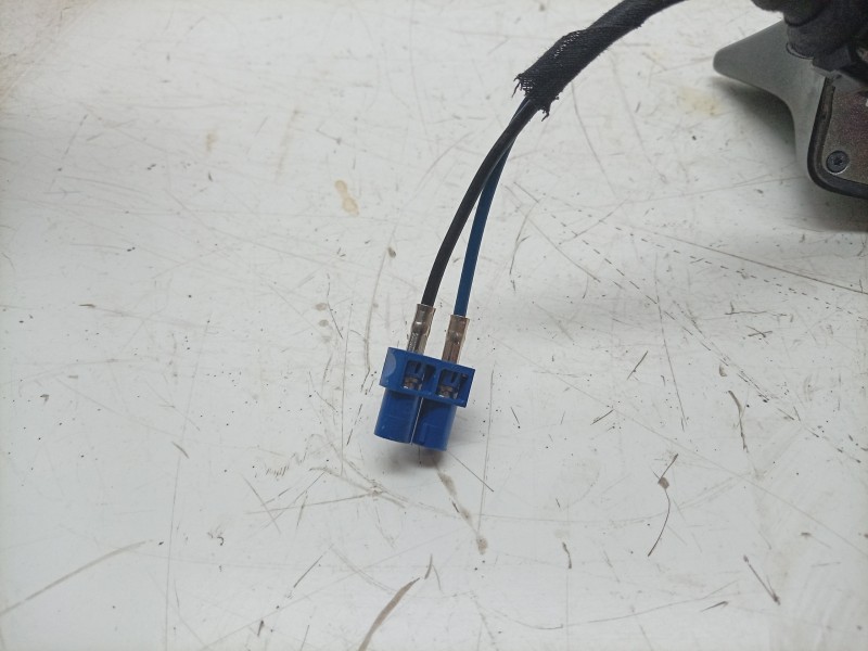 Recambio de antena para ford focus iv (hn) 1.5 ecoblue referencia OEM IAM 2269148 HS7T19K51BB5FM6 